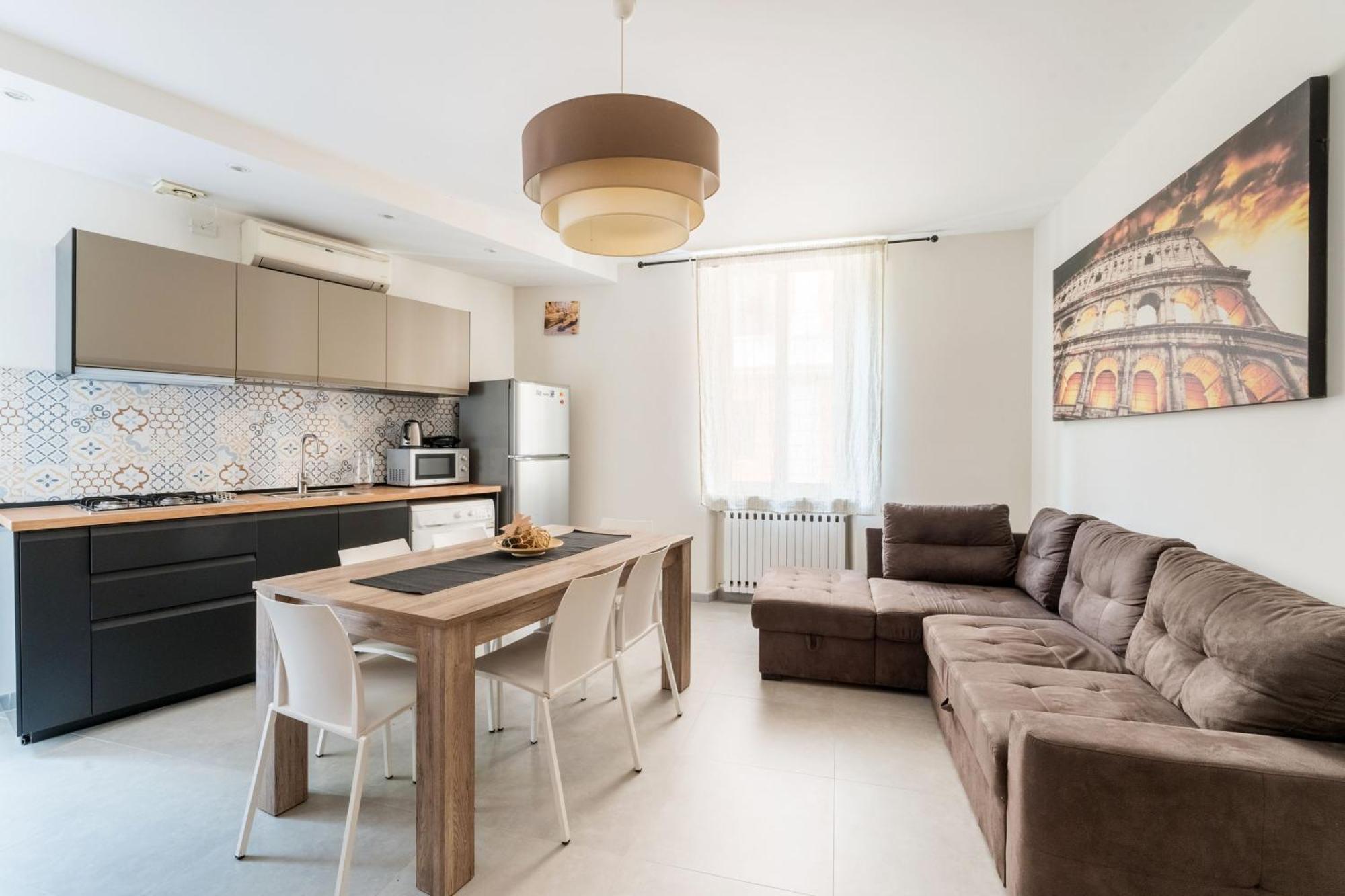Il Piccolo Borgo Di Trastevere Roma